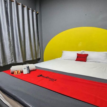 Hotel Bimo Sakti By San Cakarta Dış mekan fotoğraf