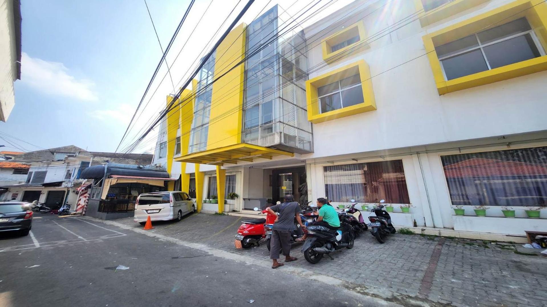 Hotel Bimo Sakti By San Cakarta Dış mekan fotoğraf